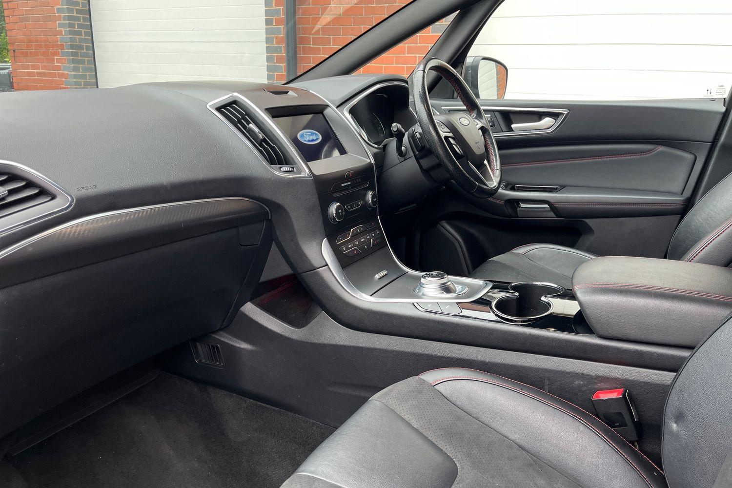 Ford S-Max Photo 17