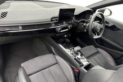 AUDI A4 Photo 2