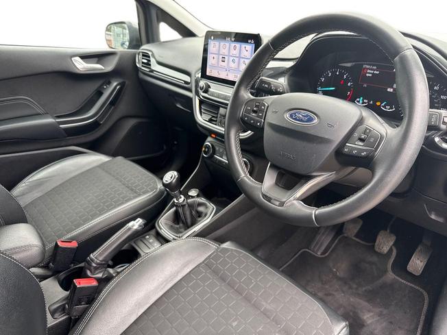 FORD Fiesta Photo 6