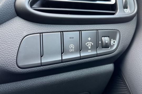 Hyundai i30 Photo autoimg-9a1df0fdbbad49575ce915c4c2f05e720a537226.jpg