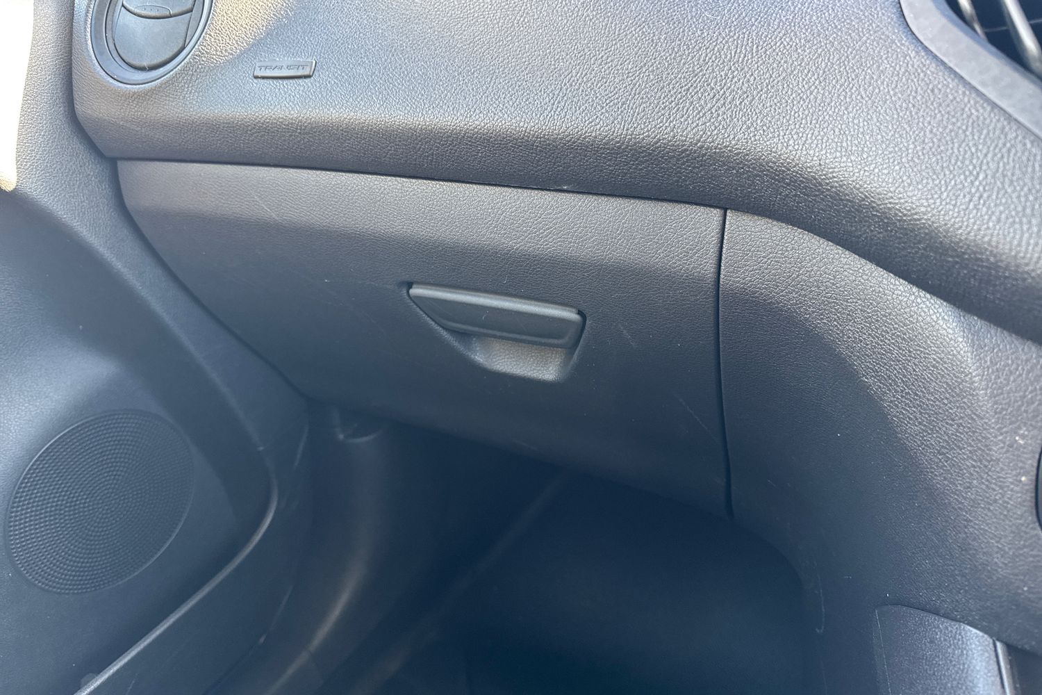 Ford TRANSIT COURIER Photo 38