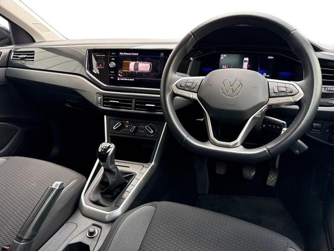 VOLKSWAGEN Polo Photo 11