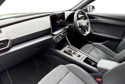 CUPRA Formentor Photo 2