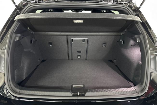 VOLKSWAGEN Golf Photo 12