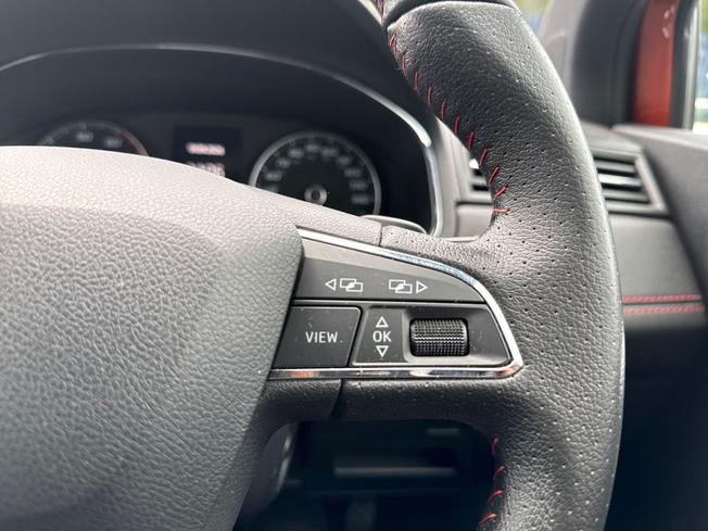 SEAT ARONA Photo 17