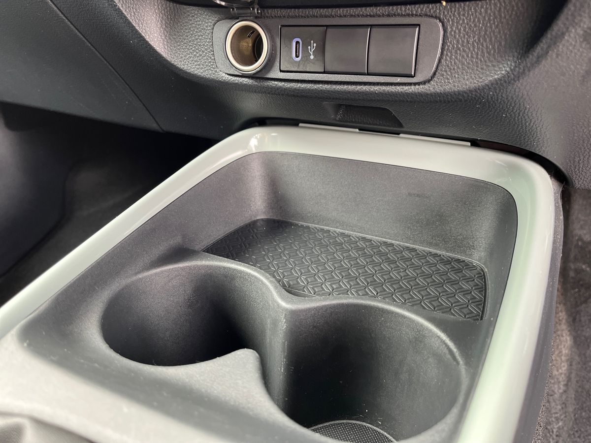 Toyota Aygo X Photo 34