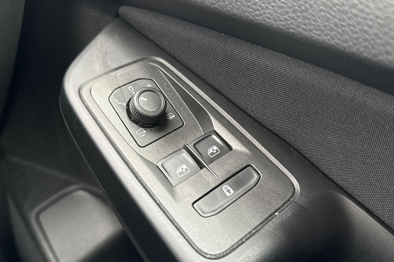 Ford Grand Tourneo Connect Photo 15