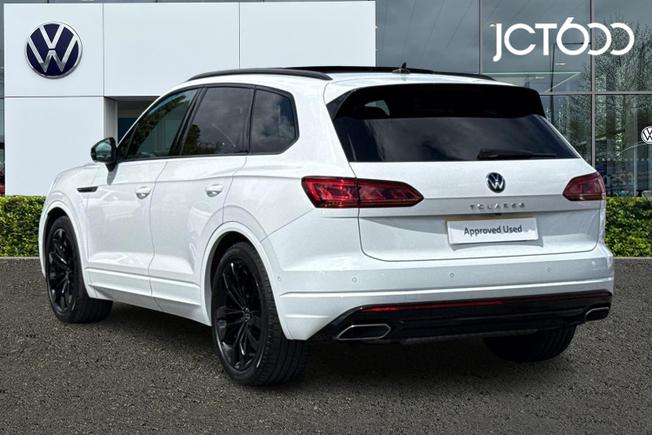 Volkswagen Touareg Photo 3