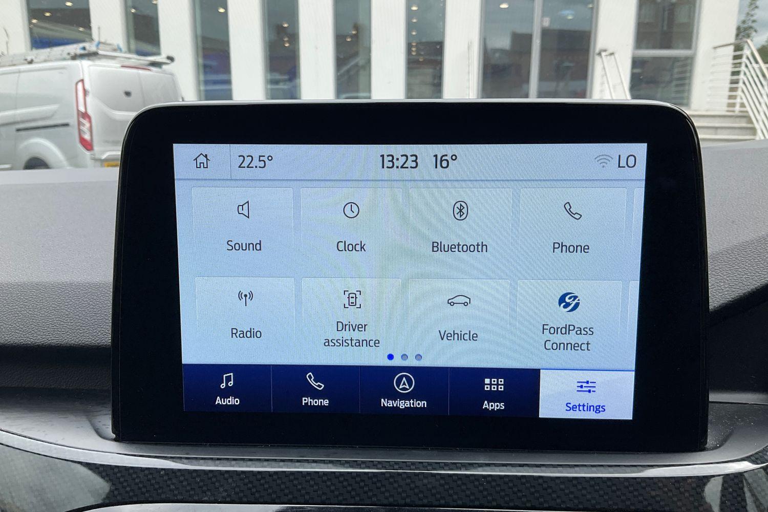 Ford KUGA Photo 25