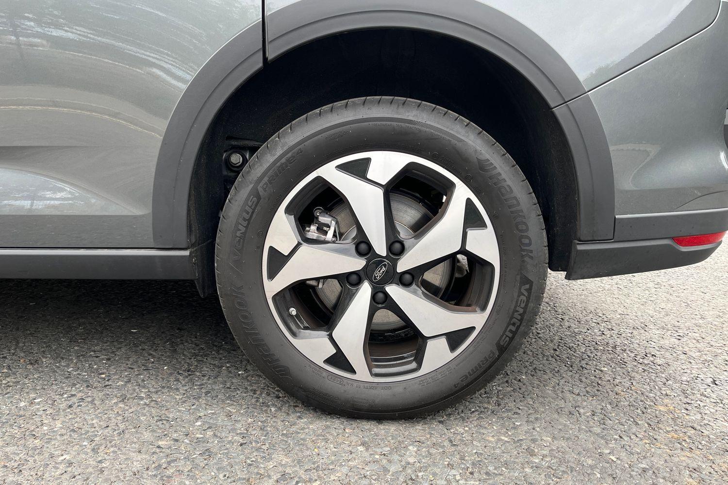 Ford TRANSIT CONNECT Photo 23