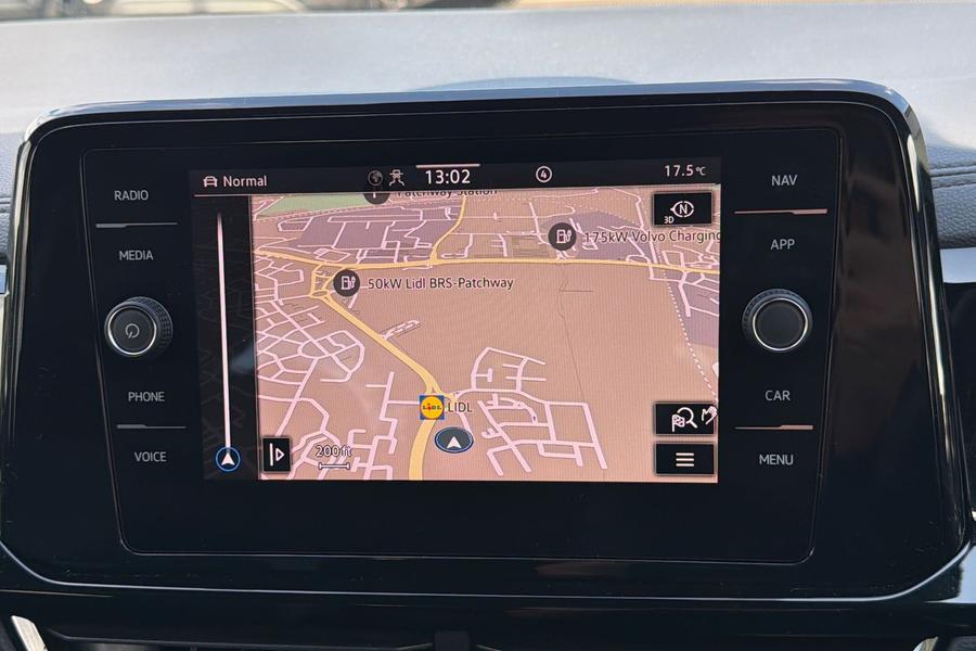Volkswagen T-ROC Photo autoimg-9a3ebef45269627545d077d002db11a879d997c9.jpg