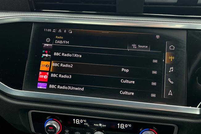 AUDI Q3 Photo 34
