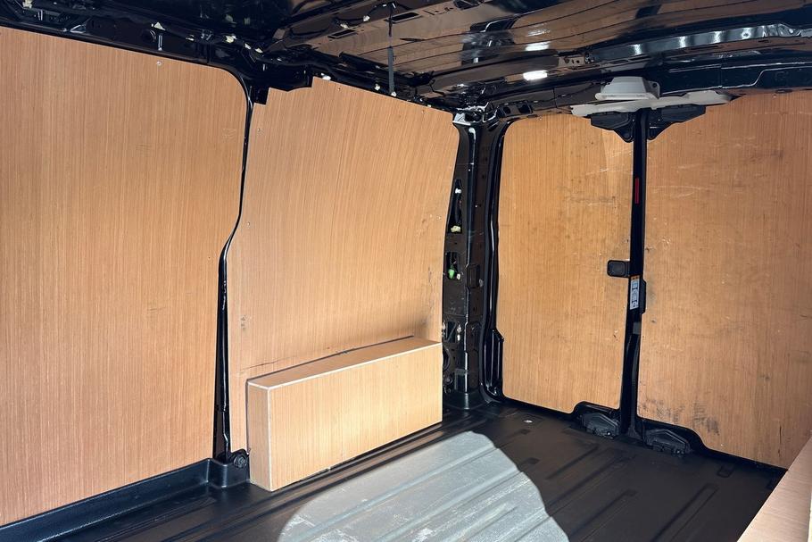 Used Ford Transit Custom J8UHL 4