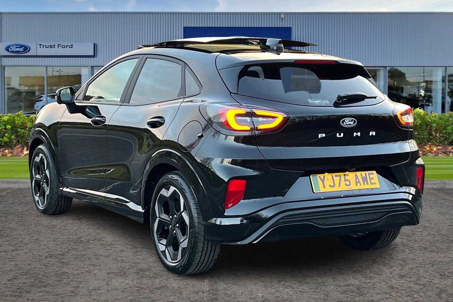 Ford Puma Gen-E Photo 1