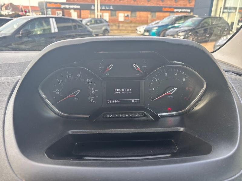 Used Peugeot Partner CX72RXL 12