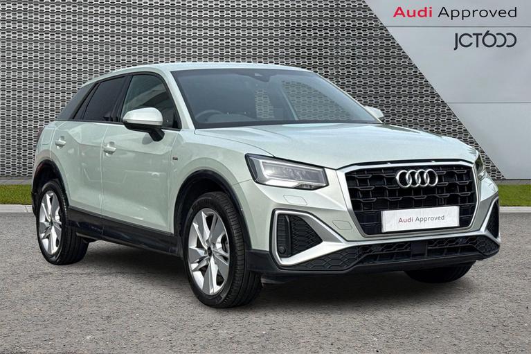 Used AUDI Q2