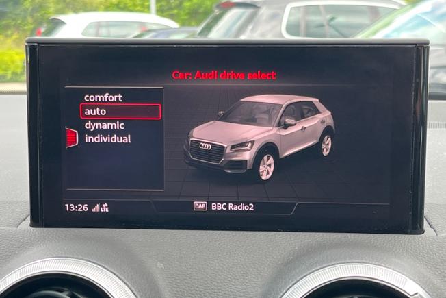 AUDI Q2 Photo 23