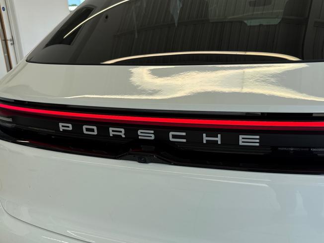 PORSCHE Macan Photo 47