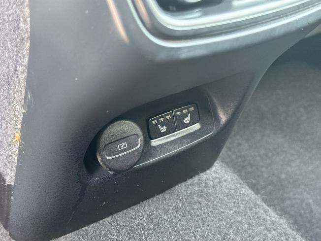 VOLVO Xc40 Photo 41