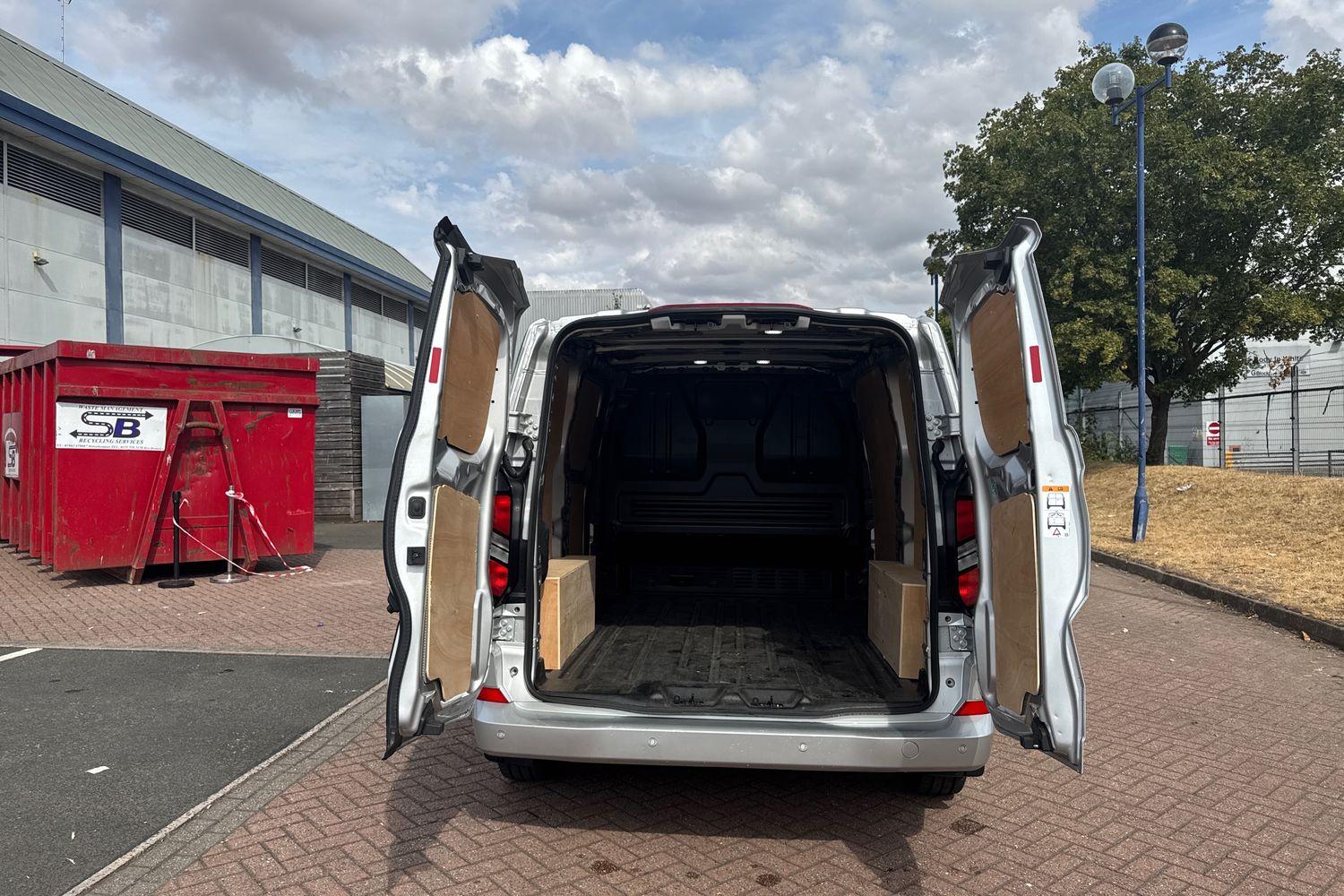 Ford TRANSIT CUSTOM Photo 5