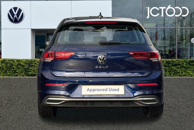 VOLKSWAGEN Golf Photo 7
