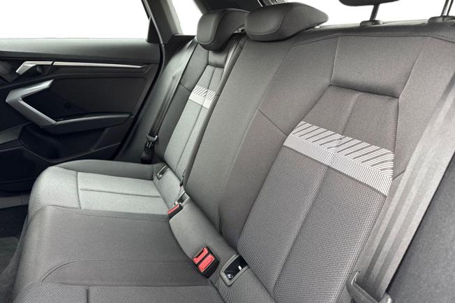AUDI A3 Photo 9