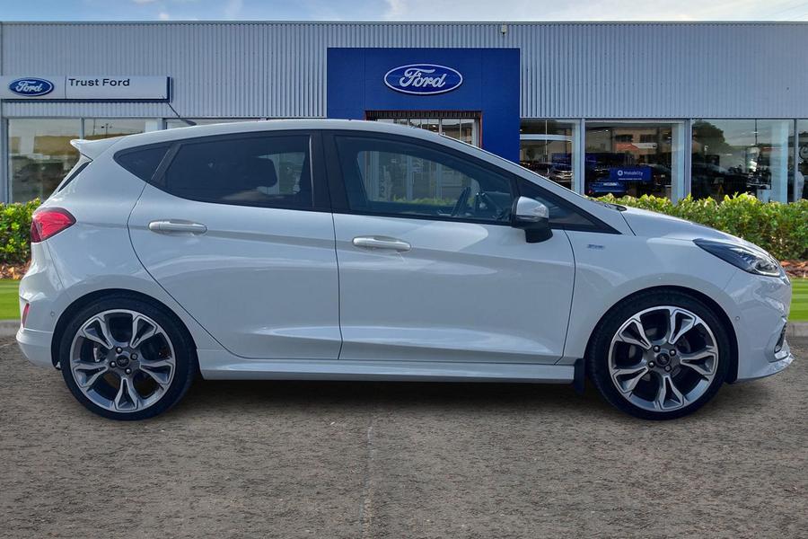 Ford FIESTA Photo autoimg-9a6370a85dd621e64473fda91c32dfe49cbe3914.jpg