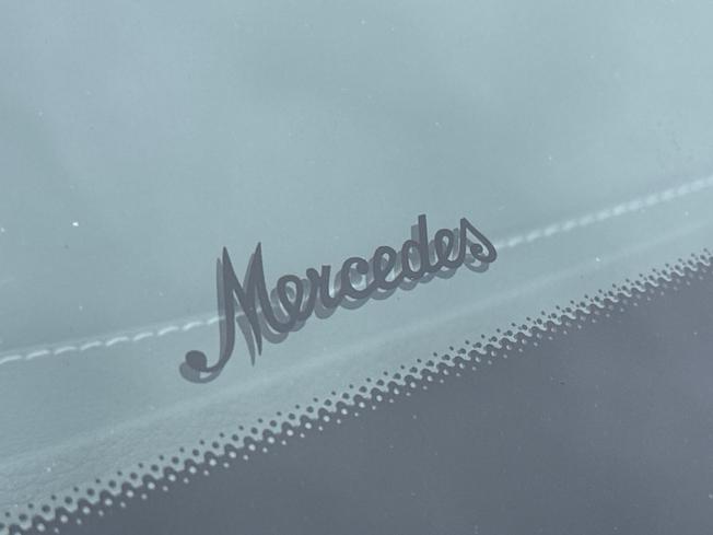 MERCEDES-BENZ GLC Photo 28