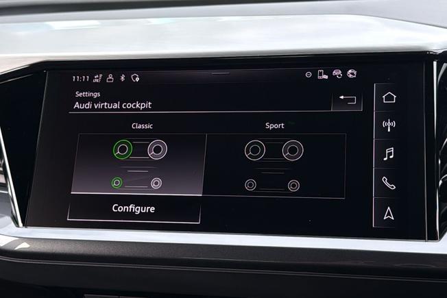 Audi Q4 e-tron Photo 30