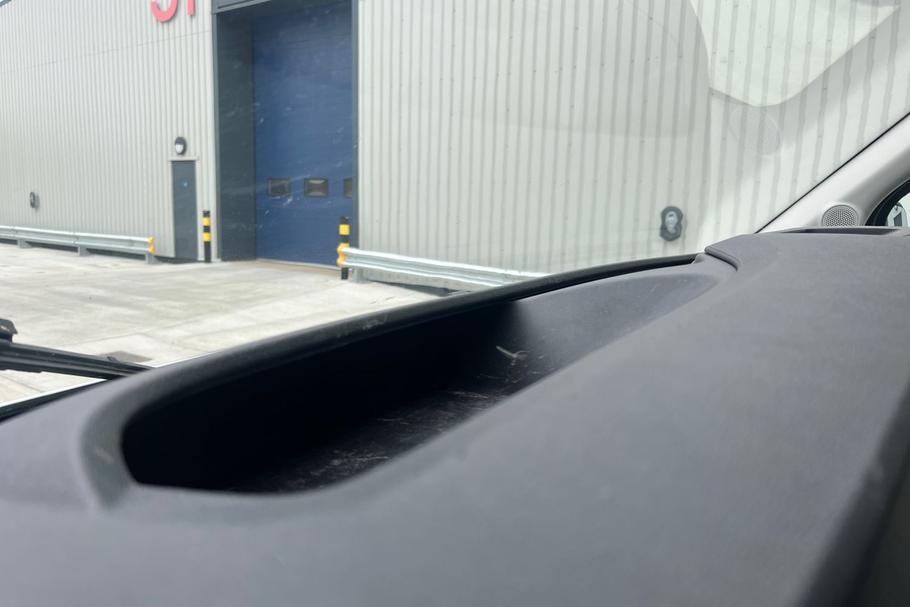 Used Ford TRANSIT AF26MLY 37