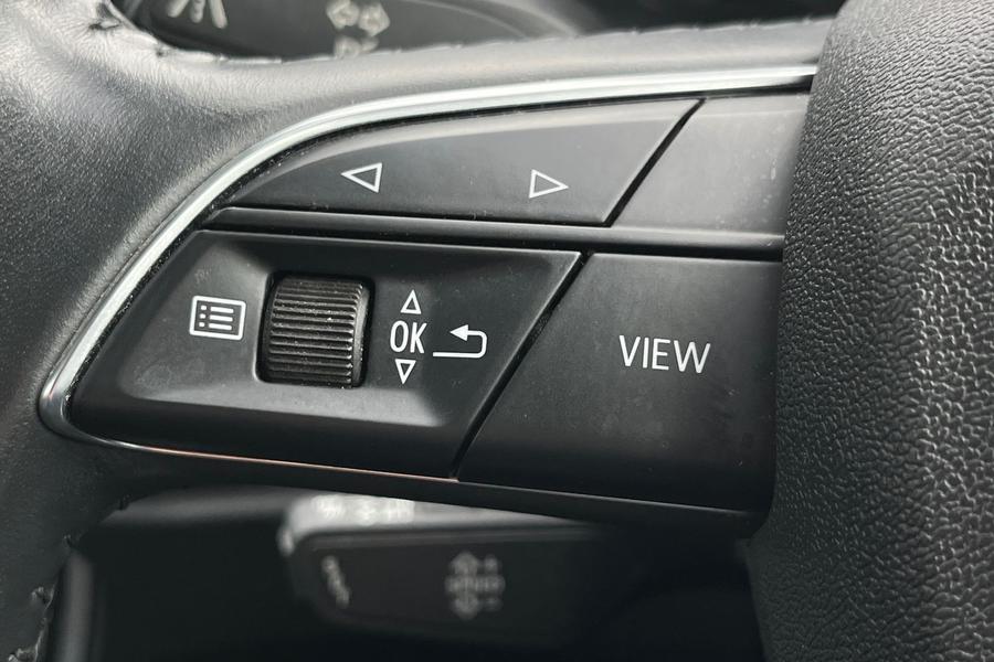 Audi Q3 Photo autoimg-9a6ed8aac102b762106aaba61e191222db9e86d0.jpg