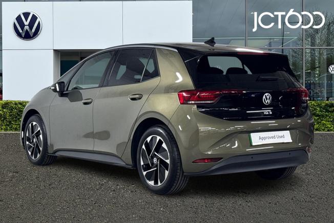VOLKSWAGEN ID.3 Photo 3