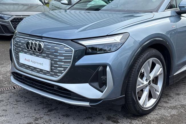 AUDI Q4 E-Tron Photo 23