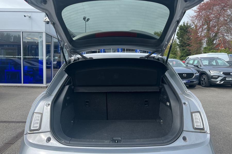 Audi A1 Photo autoimg-9a741eefde58024727f94b253d44a6a46e04ac68.jpg
