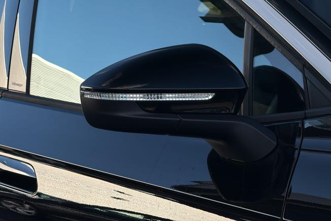 VOLKSWAGEN Id.5 Photo 20