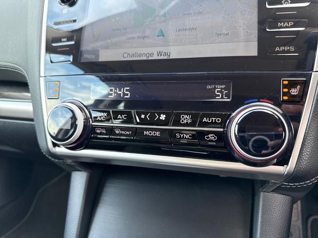 SUBARU Outback Photo 37