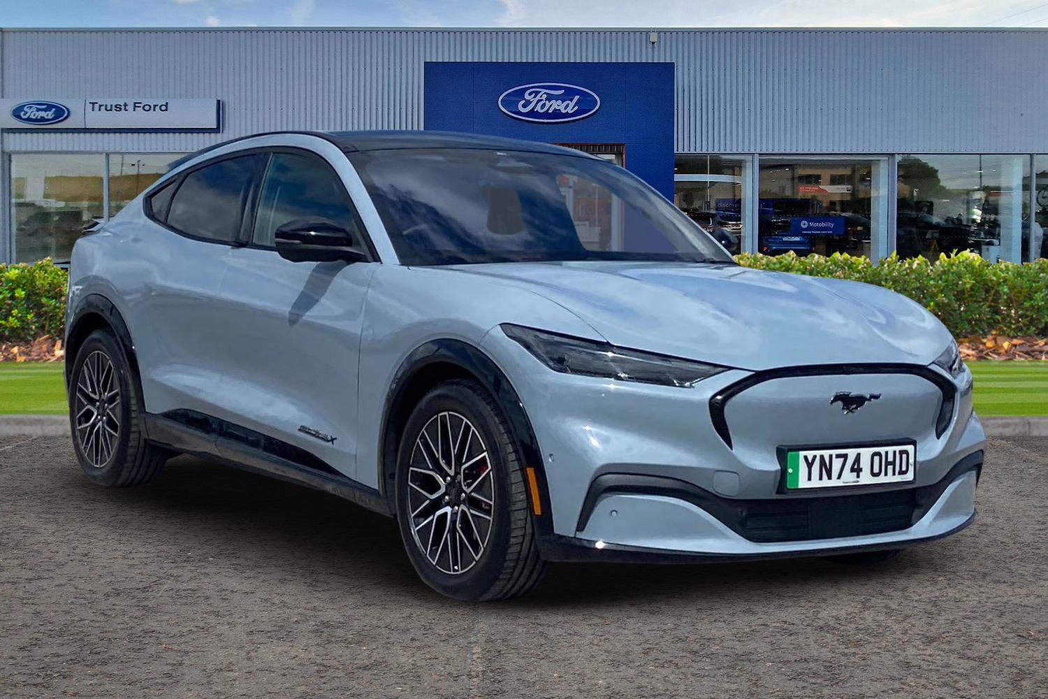 Ford Mustang Mach-E Photo 0