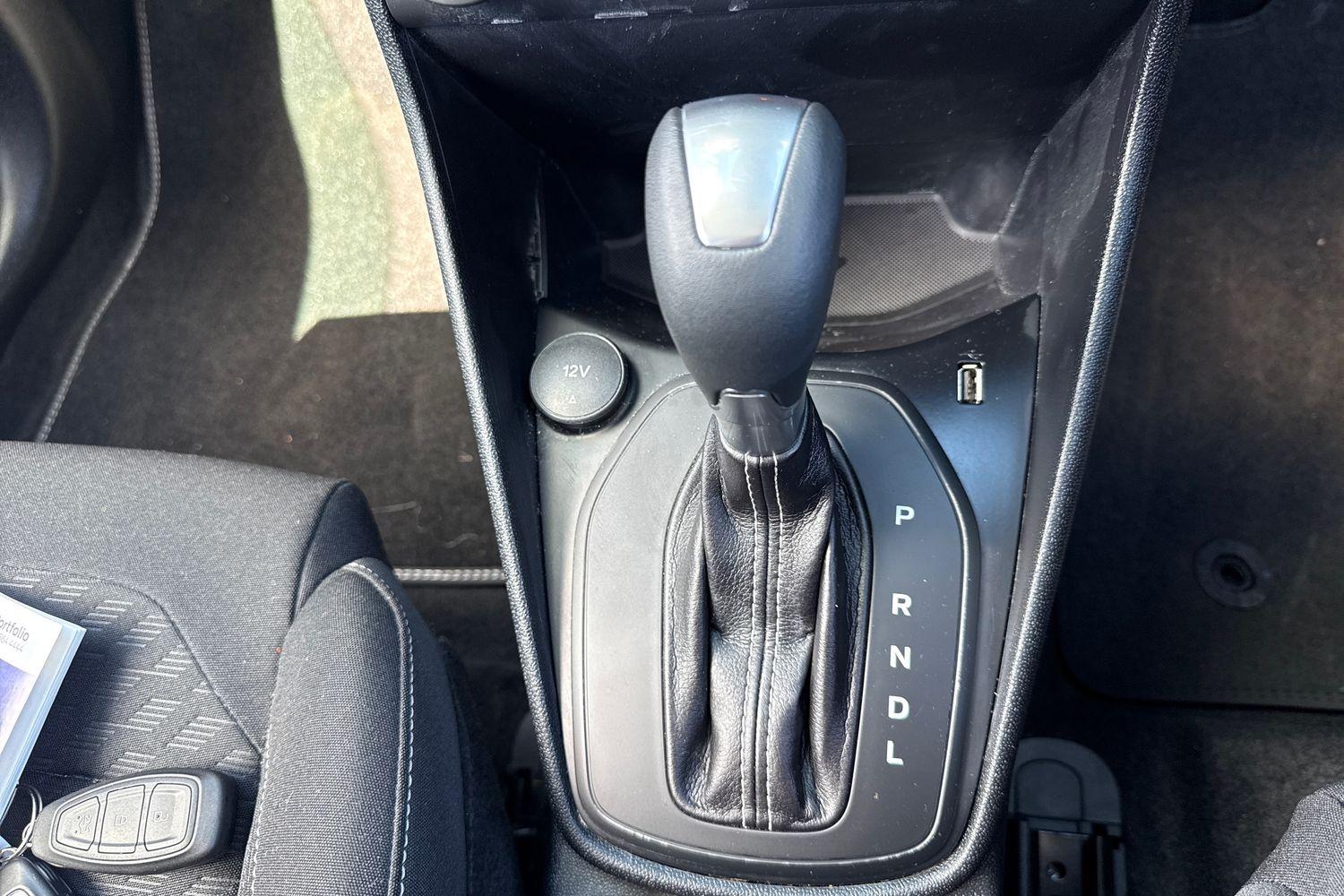 Ford Fiesta Photo 29