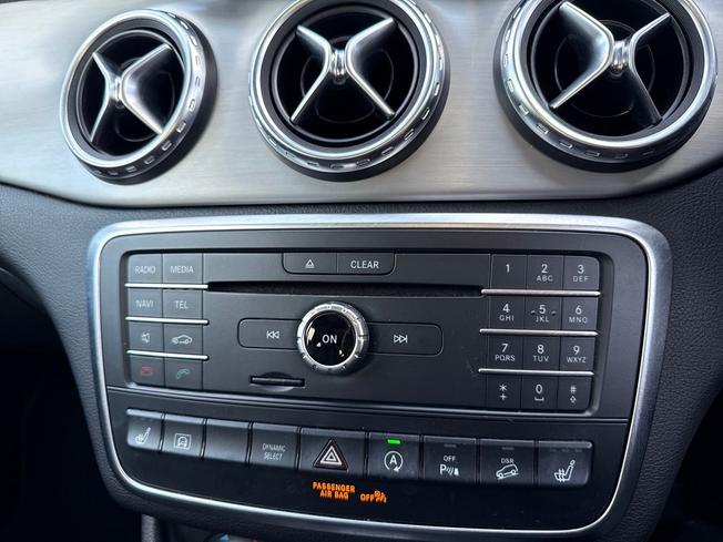 MERCEDES-BENZ Gla Photo 35