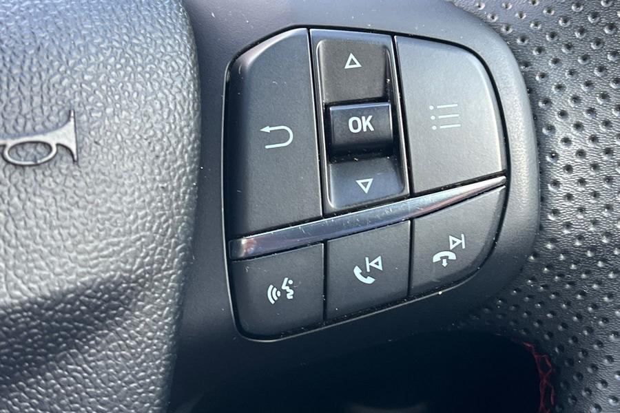 Ford PUMA Photo autoimg-9a8a5636f04004f0a840a02874c8dd7eef82632c.jpg