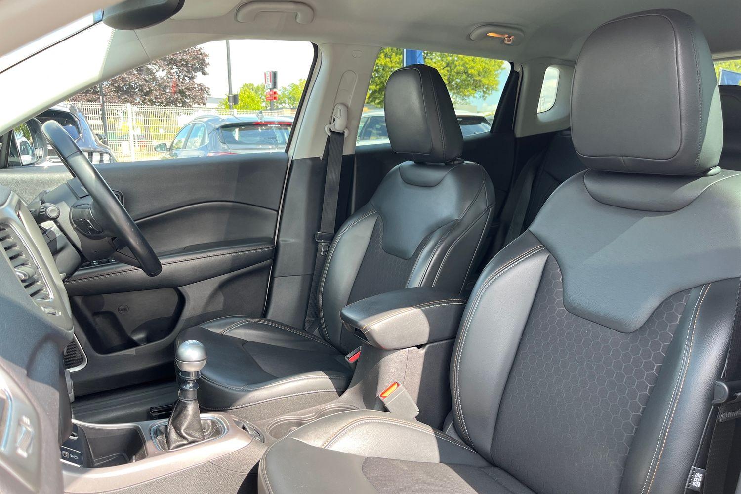 Jeep Compass Photo 18