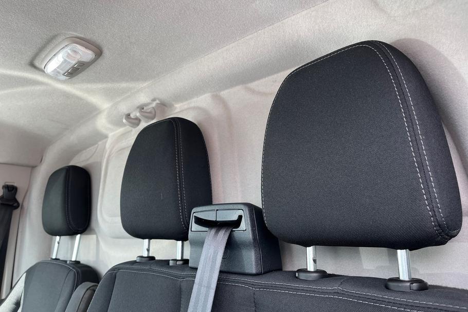 Used Ford TRANSIT CUSTOM AYZ8079 18