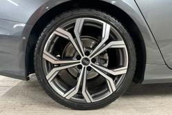 AUDI A6 Avant Photo 5