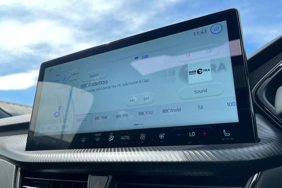 Ford Kuga Photo autoimg-9a94dbad320367a4daec1ded6834fdba7a0ad6dc.jpg