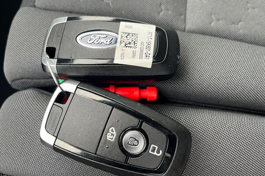 Used Ford TRANSIT CUSTOM 20