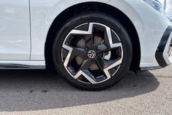 VOLKSWAGEN Golf Photo 5