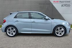 Audi A1 Photo 4
