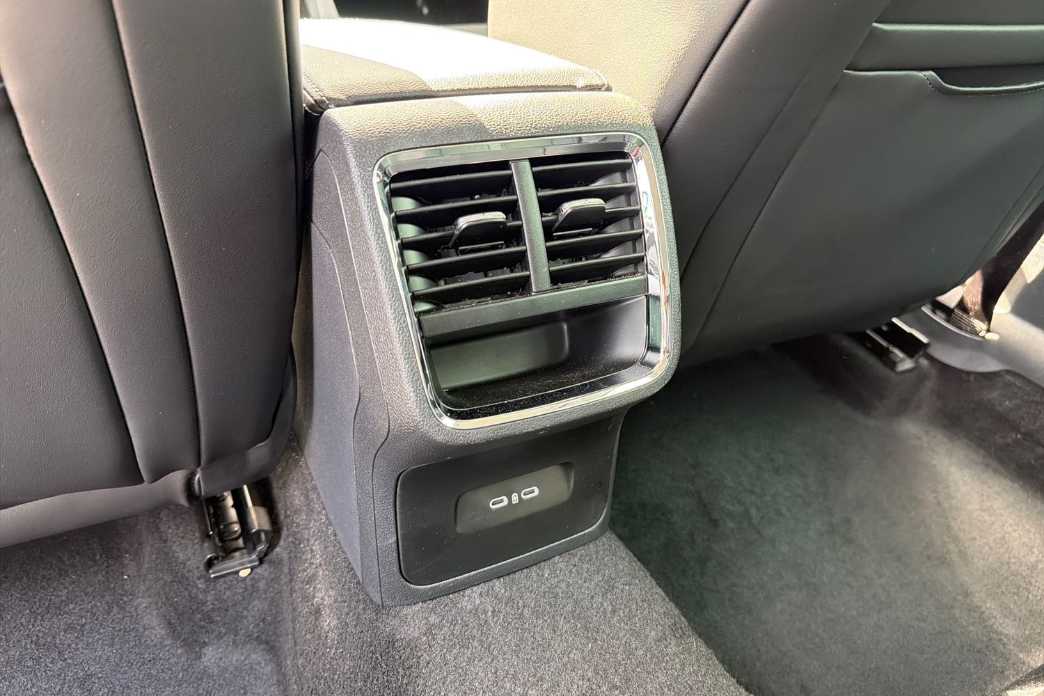 Skoda OCTAVIA Photo 22