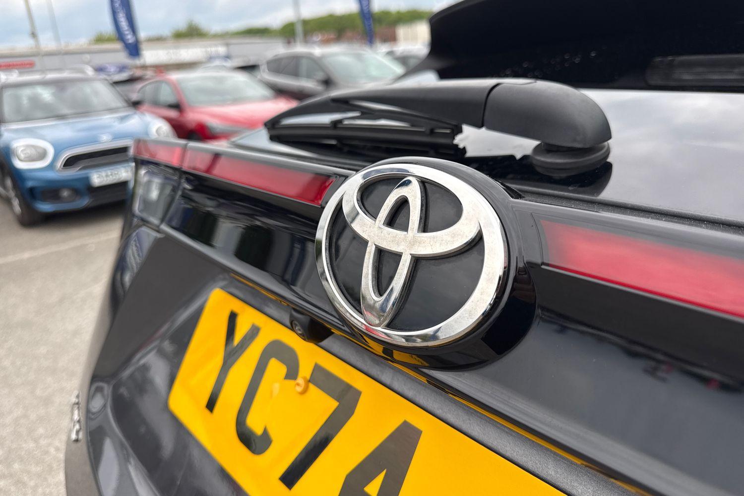 Toyota YARIS CROSS Photo 23