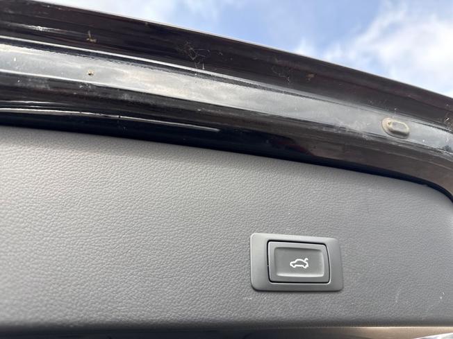AUDI A6 Photo 23